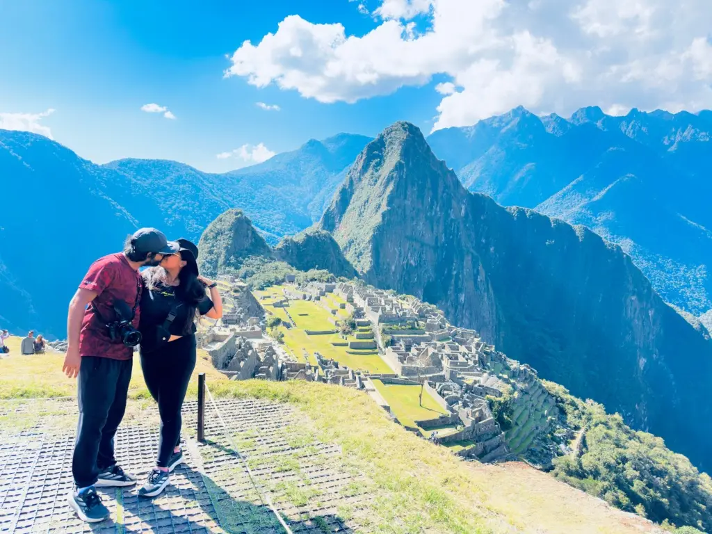 Machu Picchu Travel Guide: Circuit 2, Tickets, IncaRail, Bus, Costs & Essential Tips